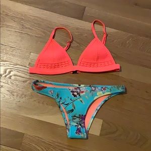 Triangl bikini